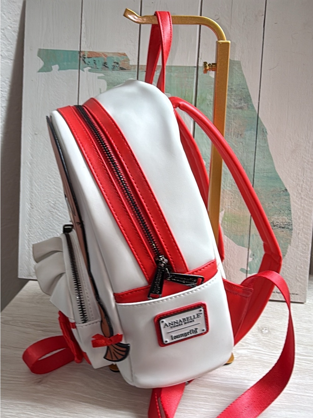 Loungefly Mini Backpack - Annabelle Cosplay - Picture 3 of 8